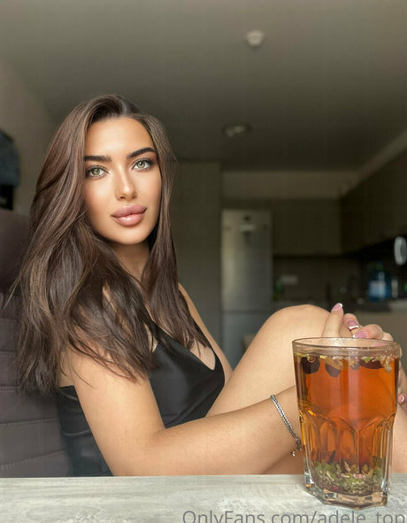 adele top exclusive model archive