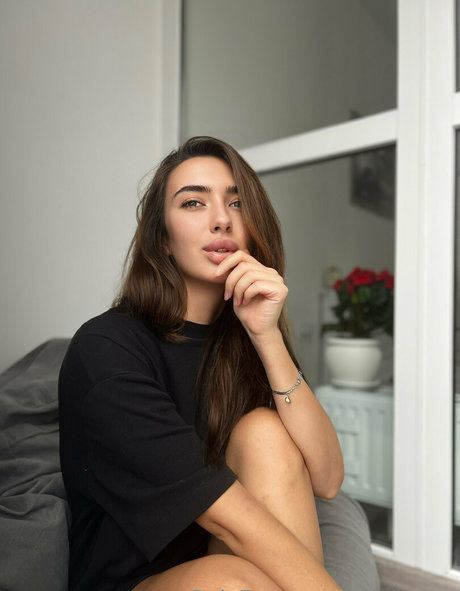 adele top adult star img