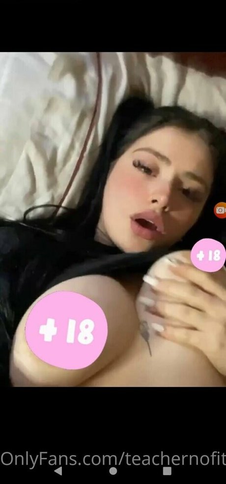 teachernofit top actress photo