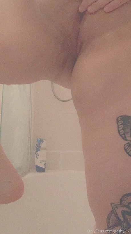 gothykiki star adult img