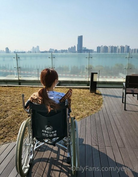 brunette petite onlyfans nude pics