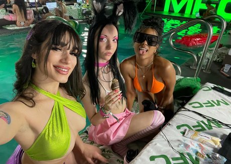 Itsivyblue xxx actress pic