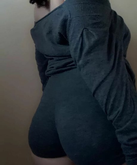 Alisson Sabineae star hot img