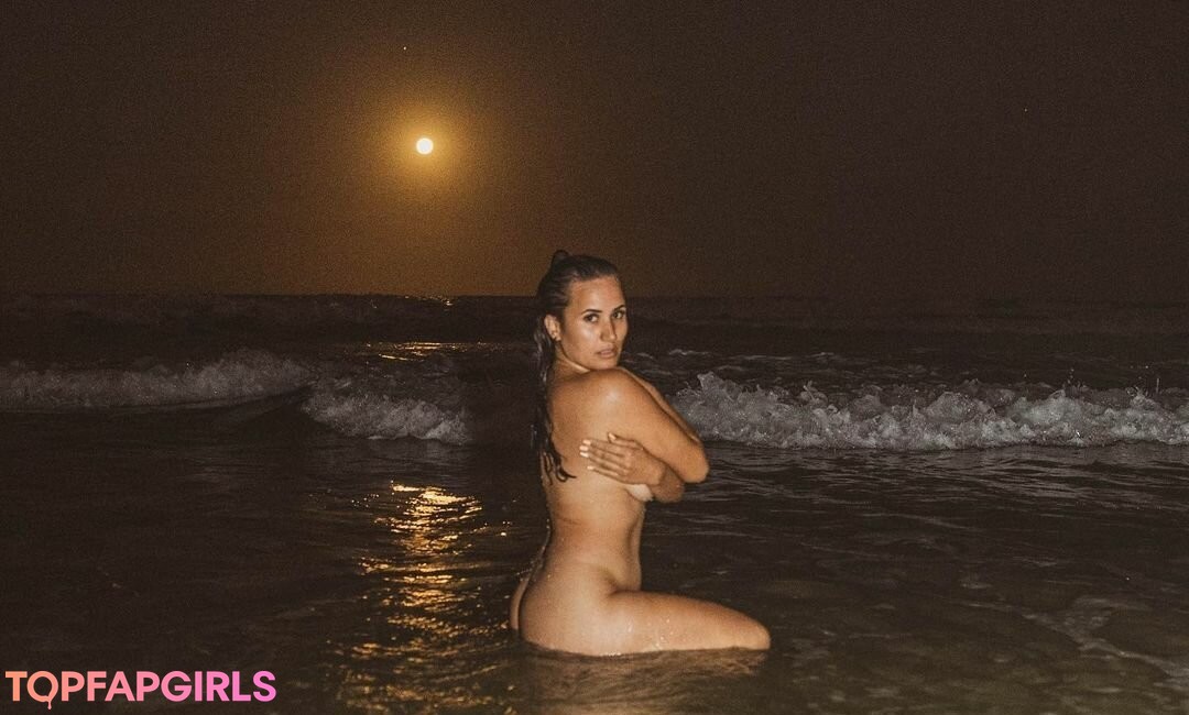 phebalus star nudes picture