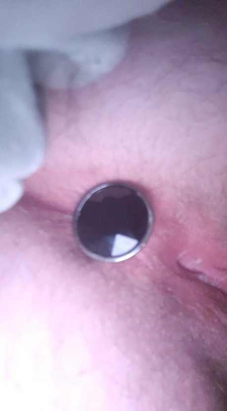 ftmincubus erotic model pic