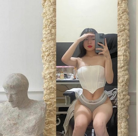 ladyboy xxx onlyfans nudes image