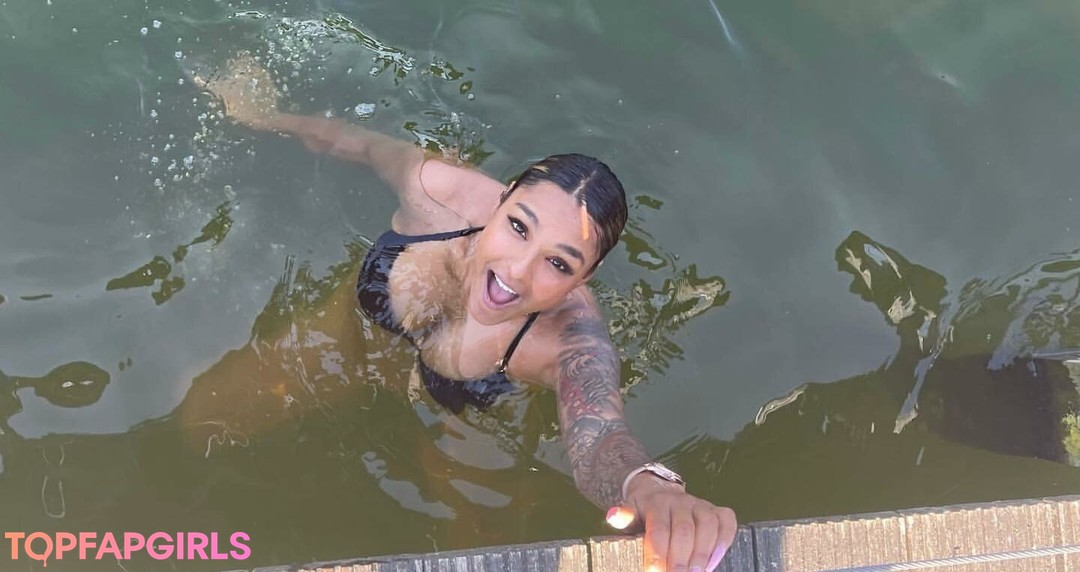 Bad Girl Kaira perfect pornstar photo