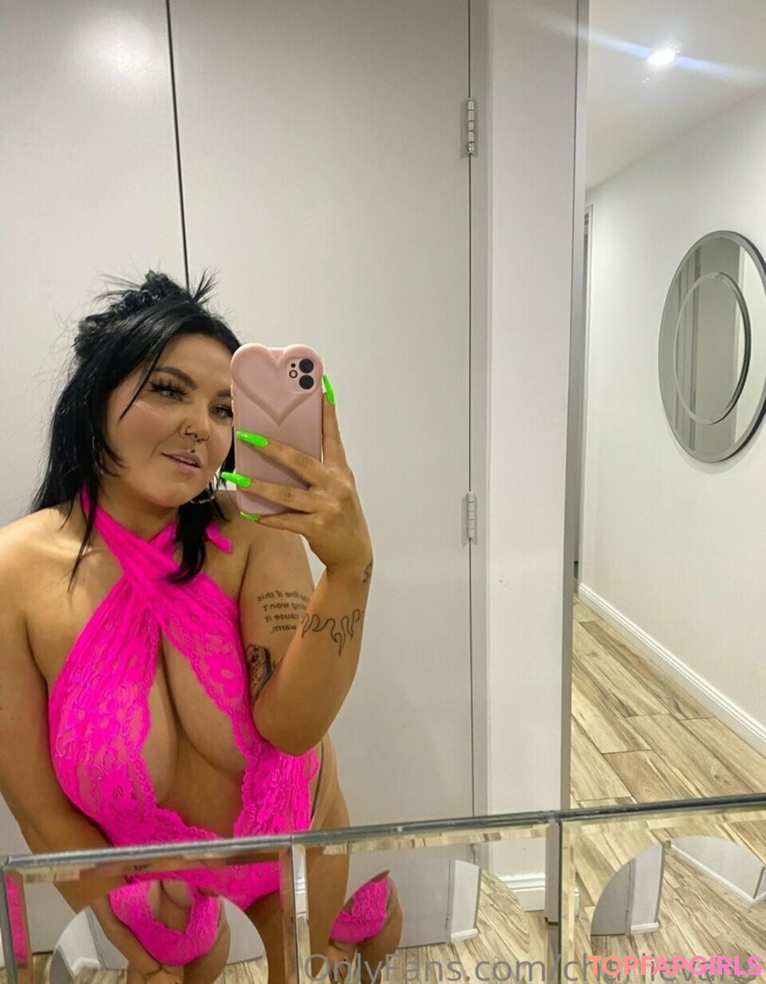 pale teen onlyfans erotic photos