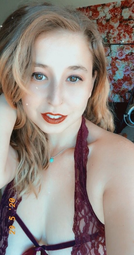 retro onlyfans beautiful gallery