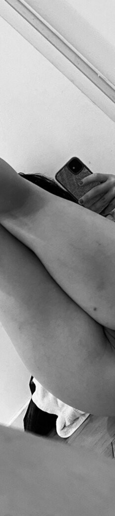 Ailin Perez star img