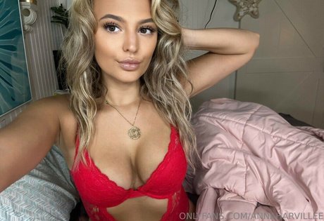 annaharvillee erotic actress pics