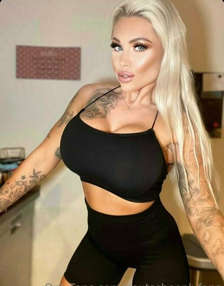 Deutscheonlyfans hd pornstar photo