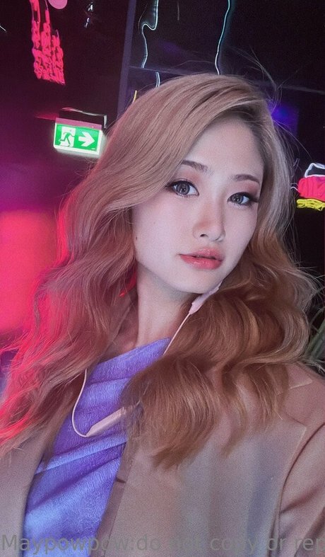 maypowpow exclusive star img