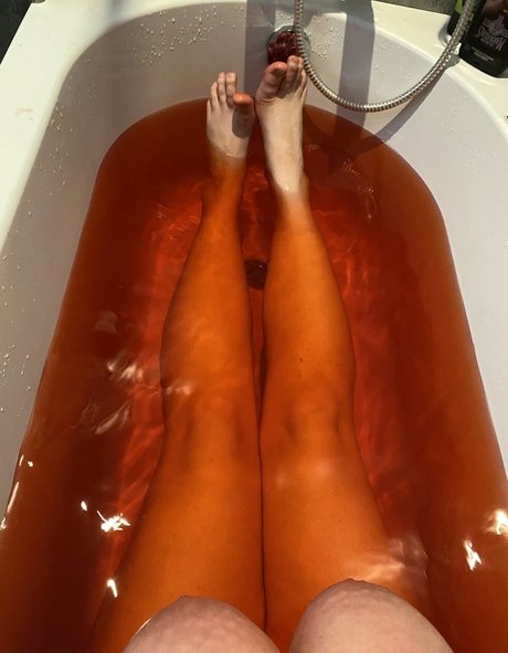 Lucy Laistner hot star pictures