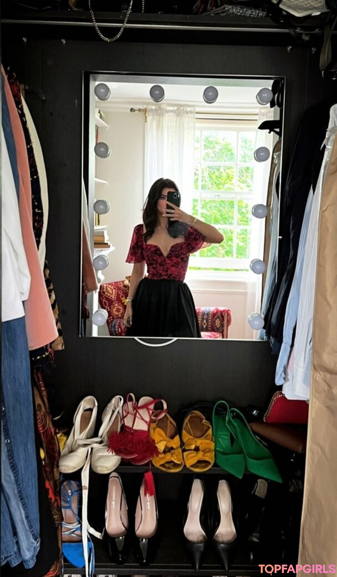 daughter onlyfans erotic pictures
