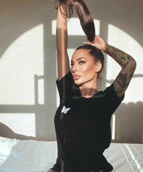 callysto nymph exclusive model photos