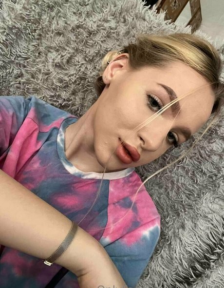 eve tati top profile image