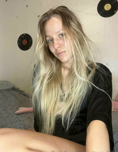 eve tati model porn pic