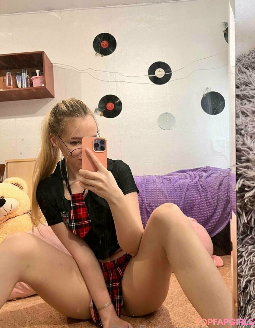 athletic milf onlyfans beautiful naked picture