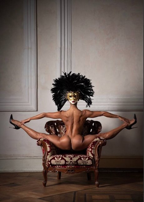 Laetitia Bouffard Roupe star perfect pic