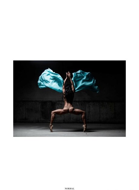 Laetitia Bouffard Roupe sexy pornstar pics