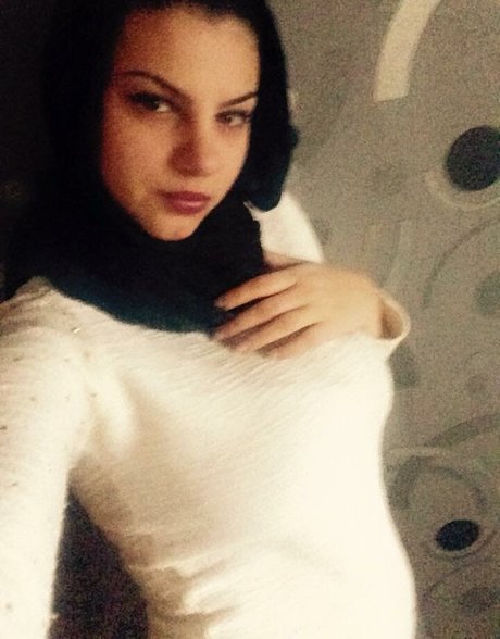 Roberta Ptru model top galleries