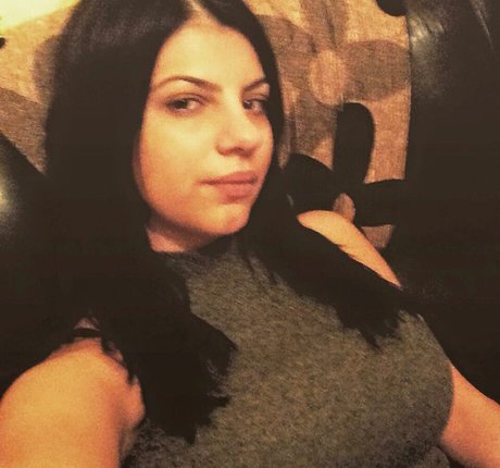 Roberta Ptru star exclusive picture