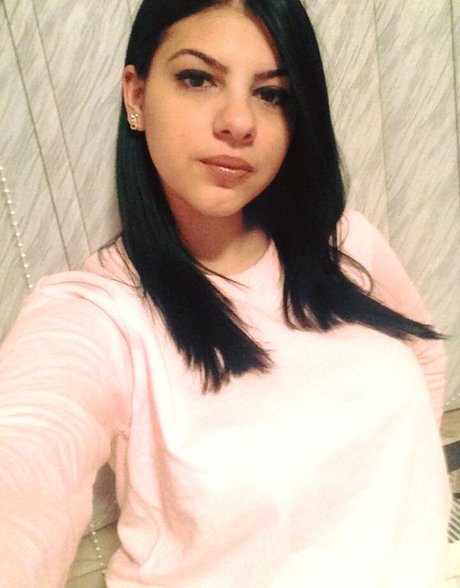 Roberta Ptru pornstar xxx images