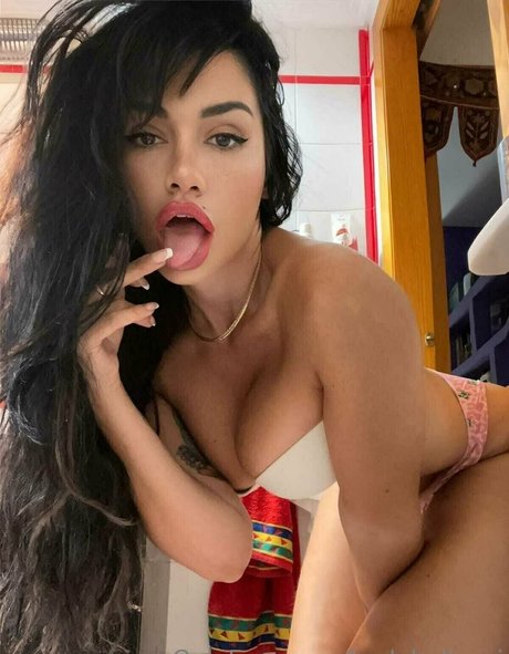 karlabellucci top model photos