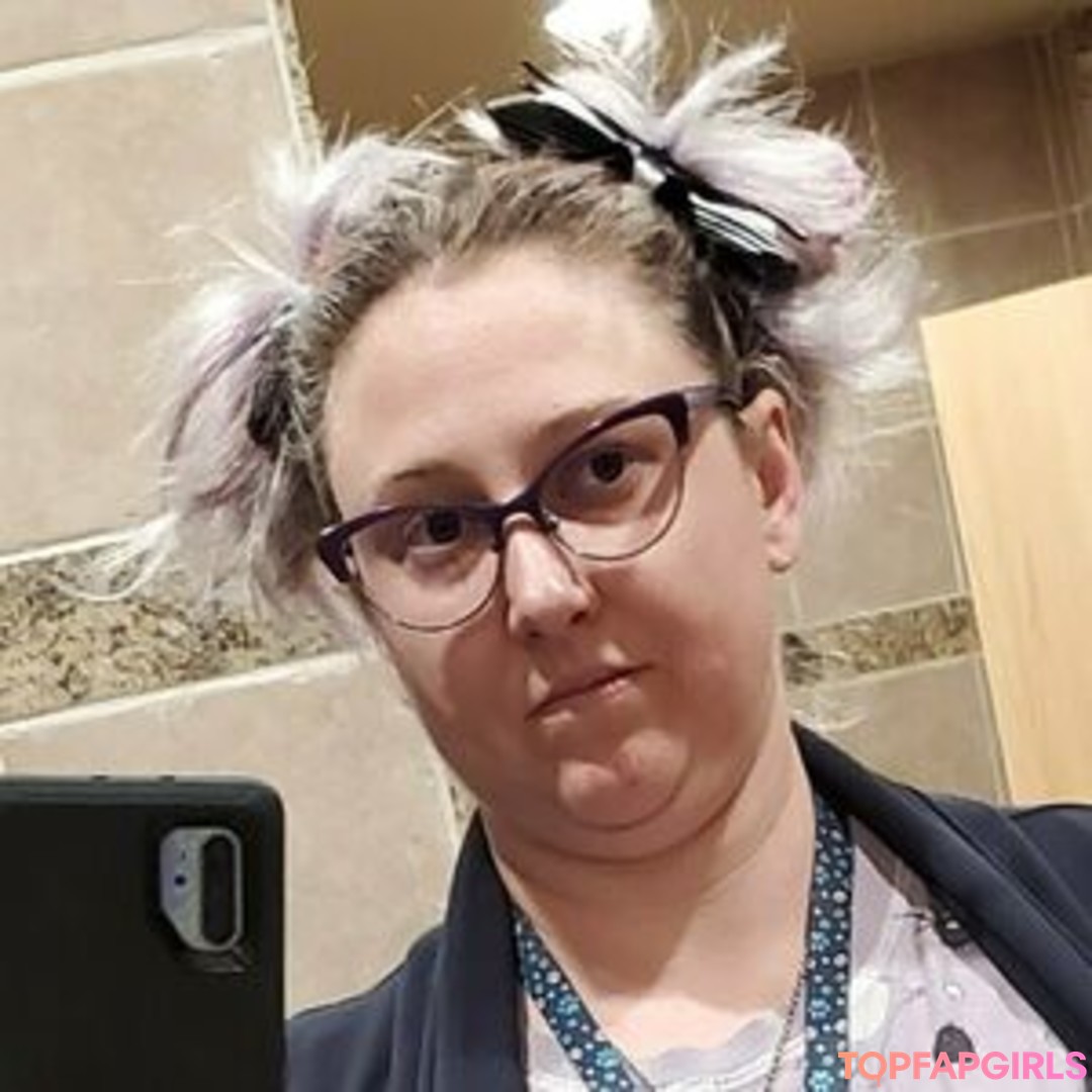 kittygoesb00m model nice archive