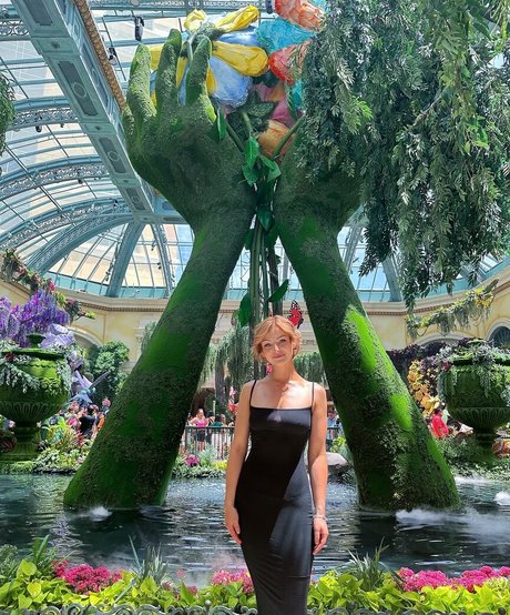 teen shemale onlyfans sexy naked pic