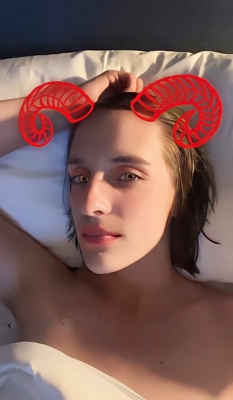 Ashley Victoria Robinson profile image