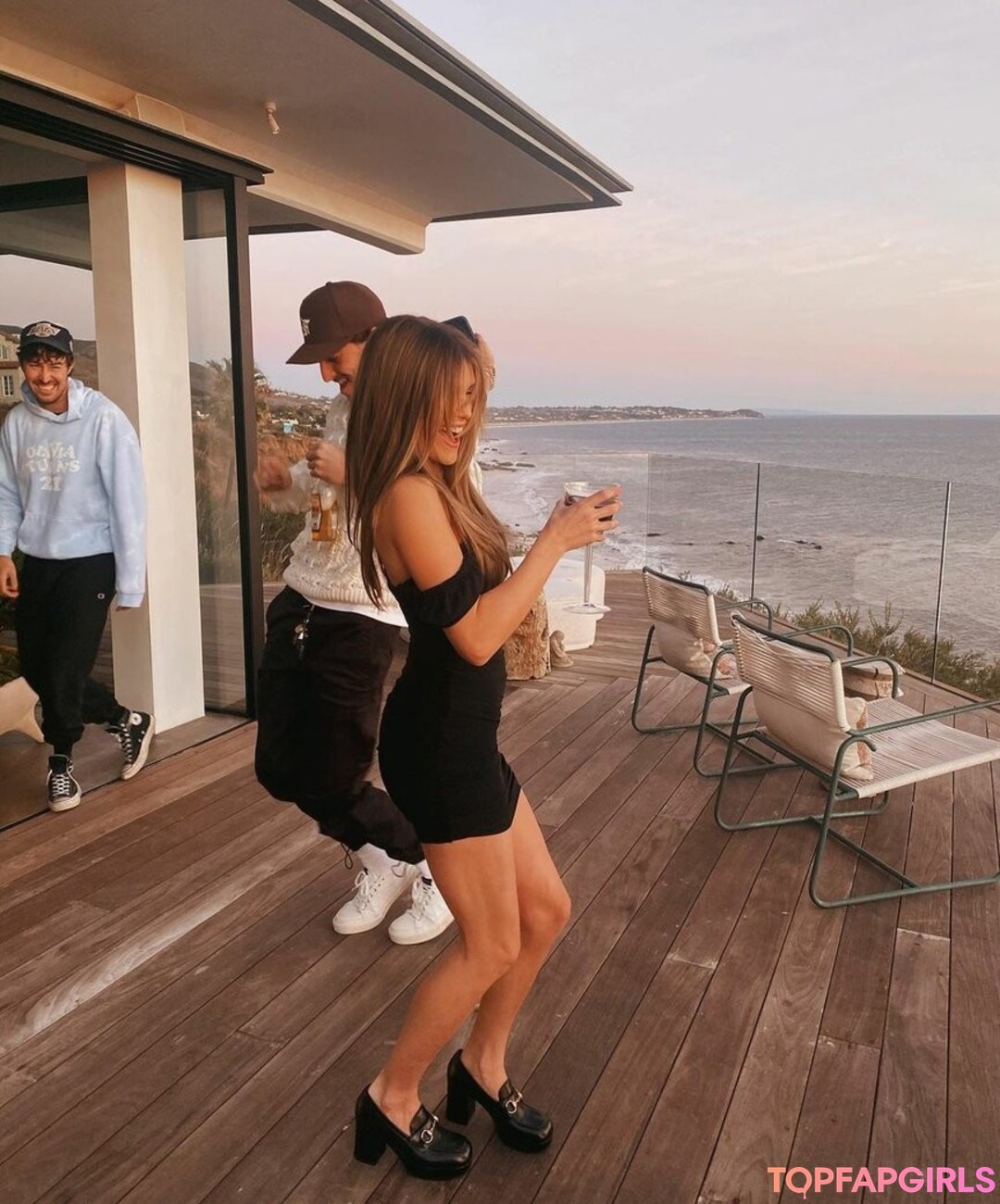 Olivia Jade star hot pictures