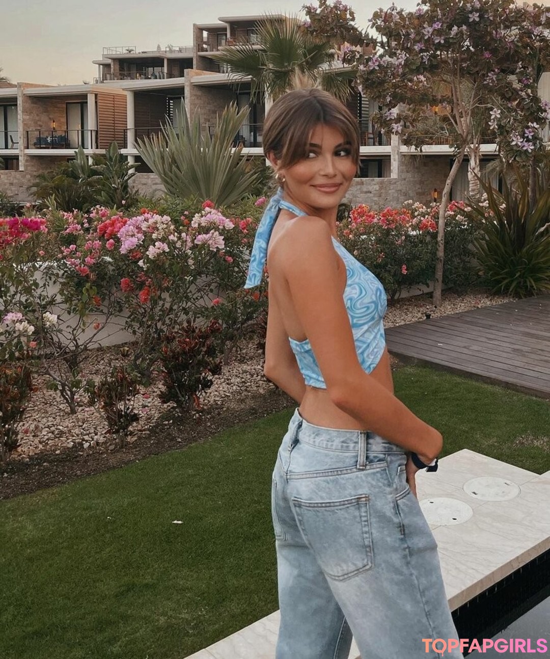 Olivia Jade star erotic images