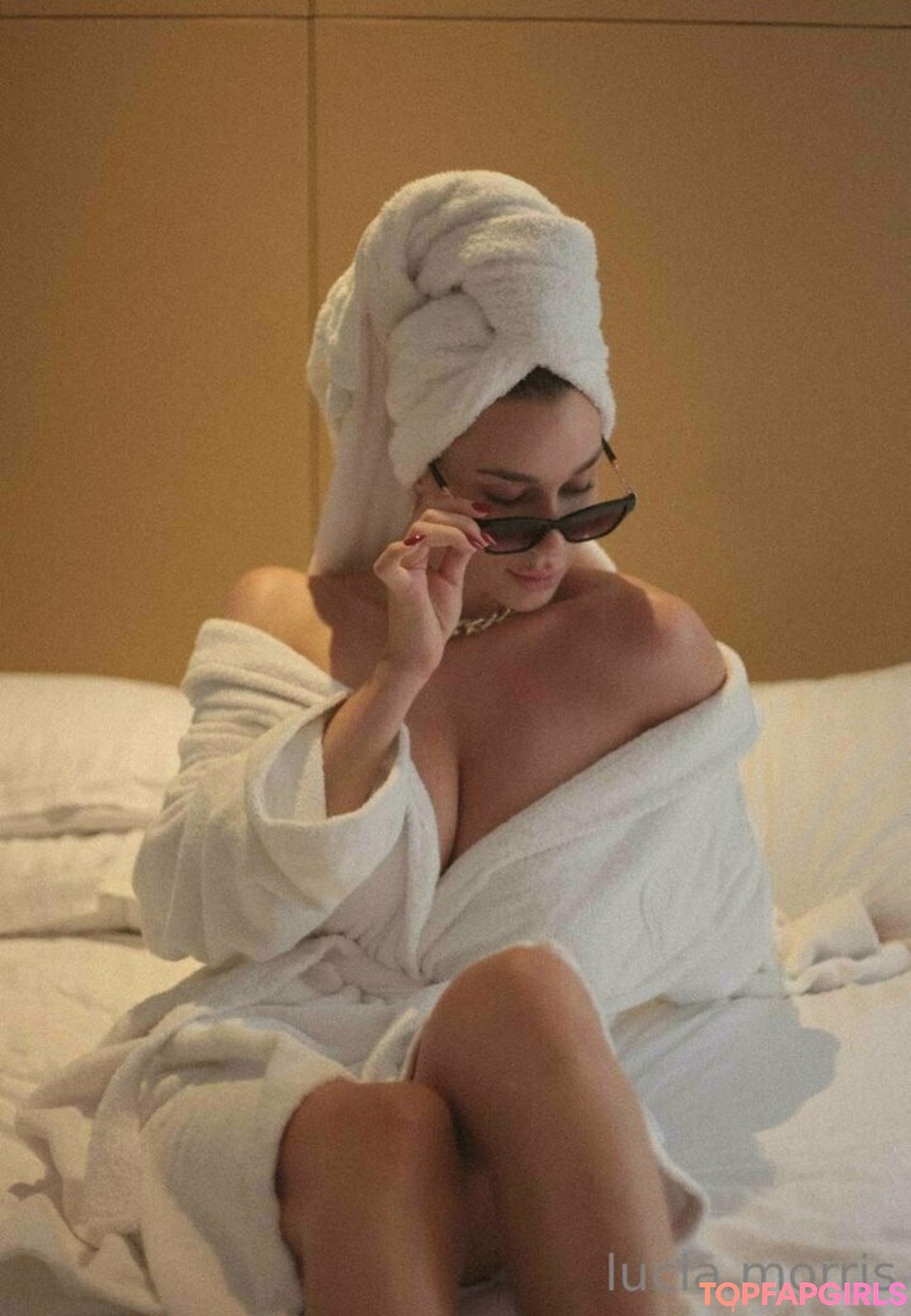 lucia morris erotic star images