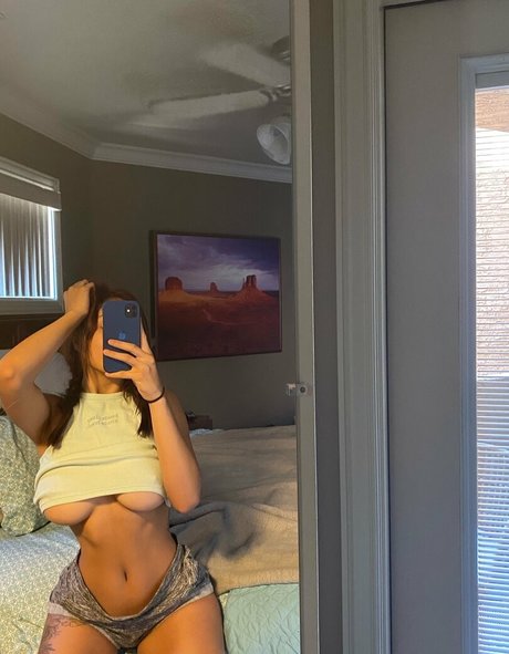 lexi mami star perfect photos