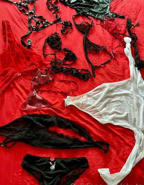 aly ts nudes actress gallery