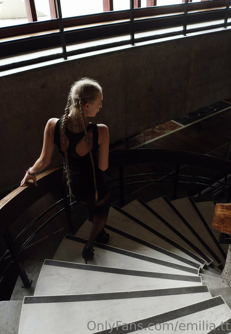 retro onlyfans nudes picture