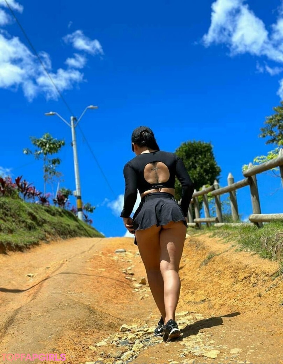 pussy spreading onlyfans nudes archive