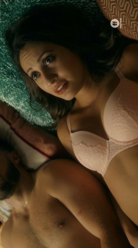 Francia Raisa model best pic