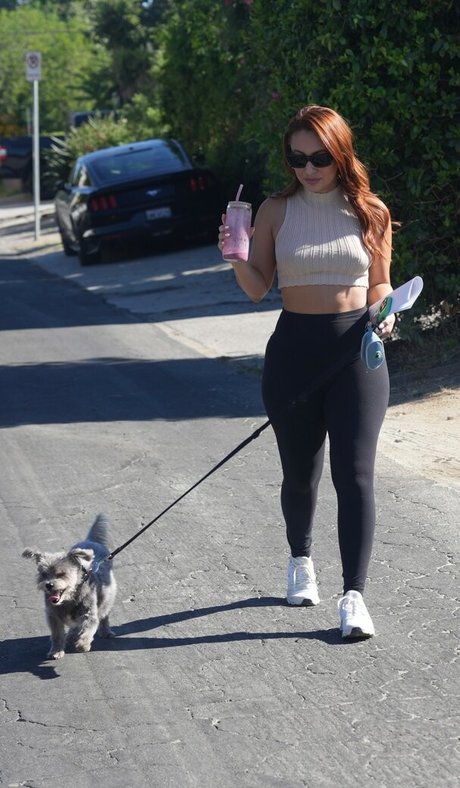 Francia Raisa star nice image