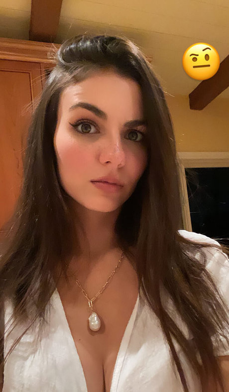 beautiful big boobs onlyfans nudes archive