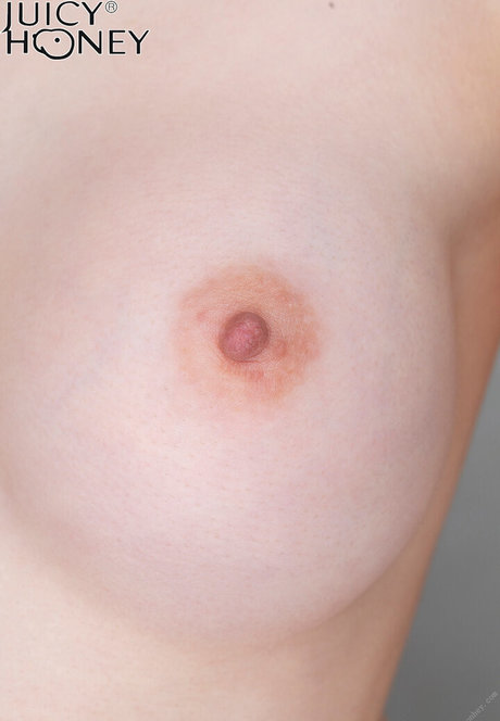 Eimi Fukada sexy pornstar photos