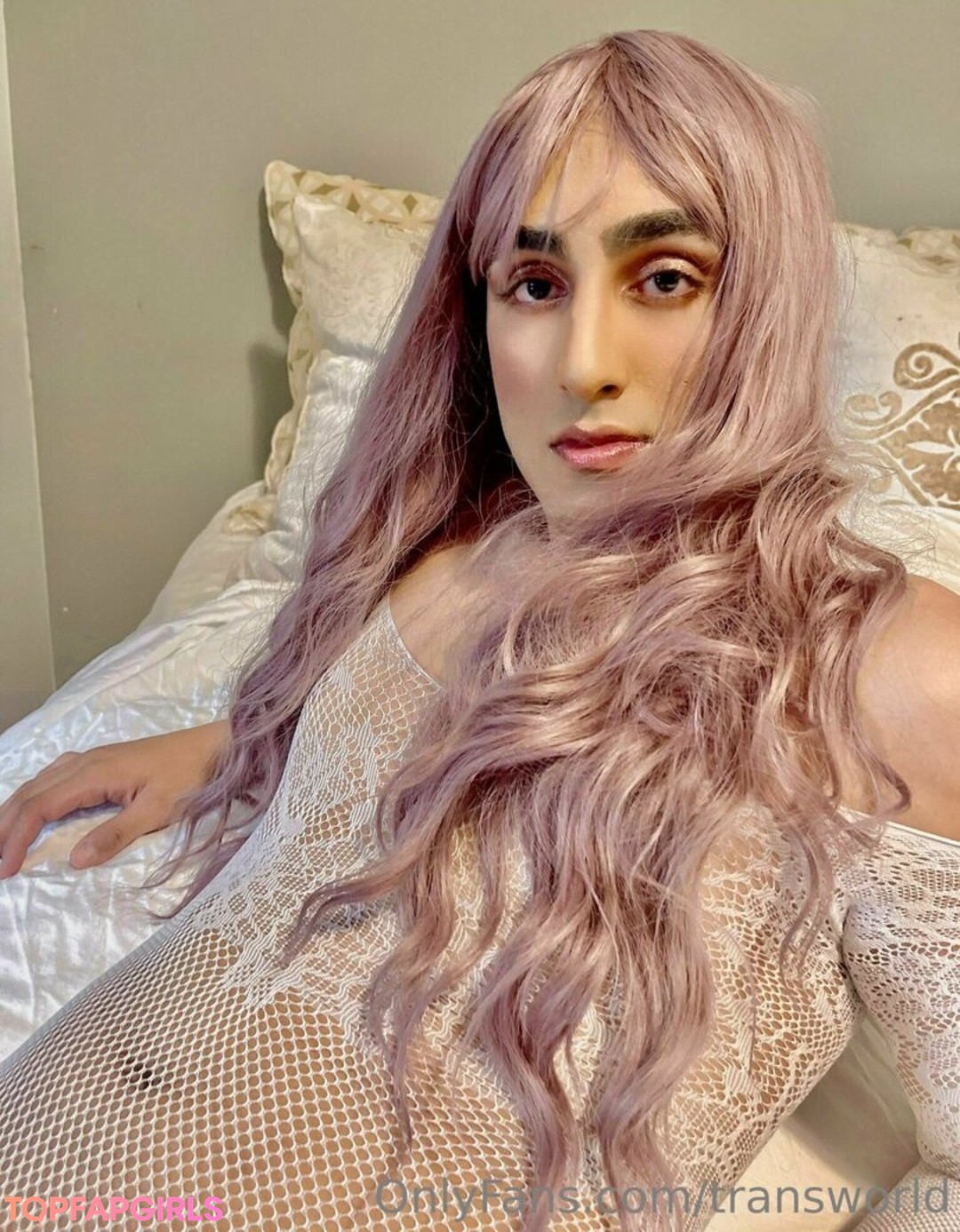 beautiful ladyboy onlyfans sex gallery