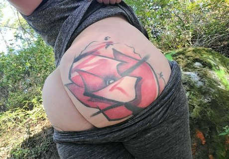 poppycarmine star sexy img