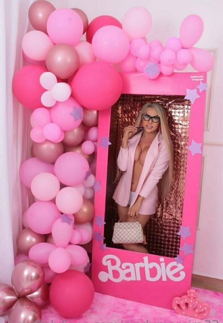 lesbians onlyfans beautiful pics