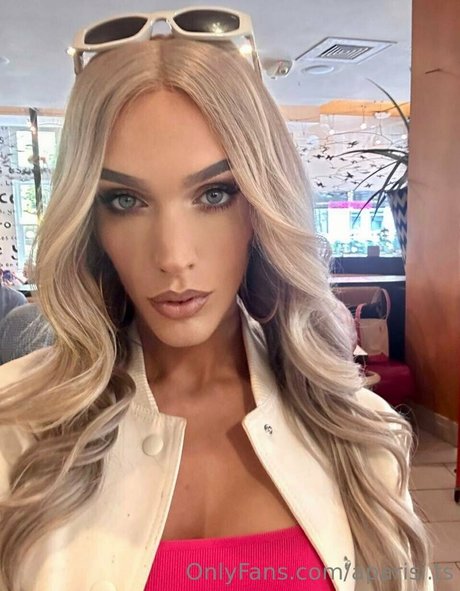 naked yoga onlyfans exclusive gallery