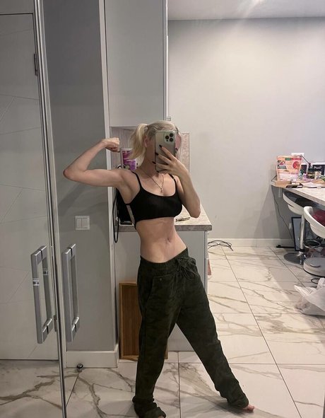 Fasoollka naked model archive