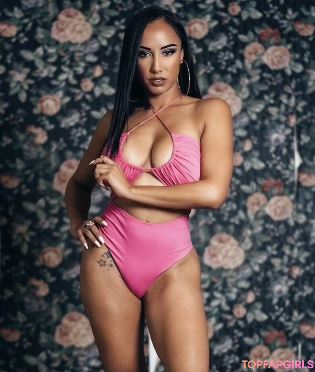 skinny ebony teen onlyfans art naked images