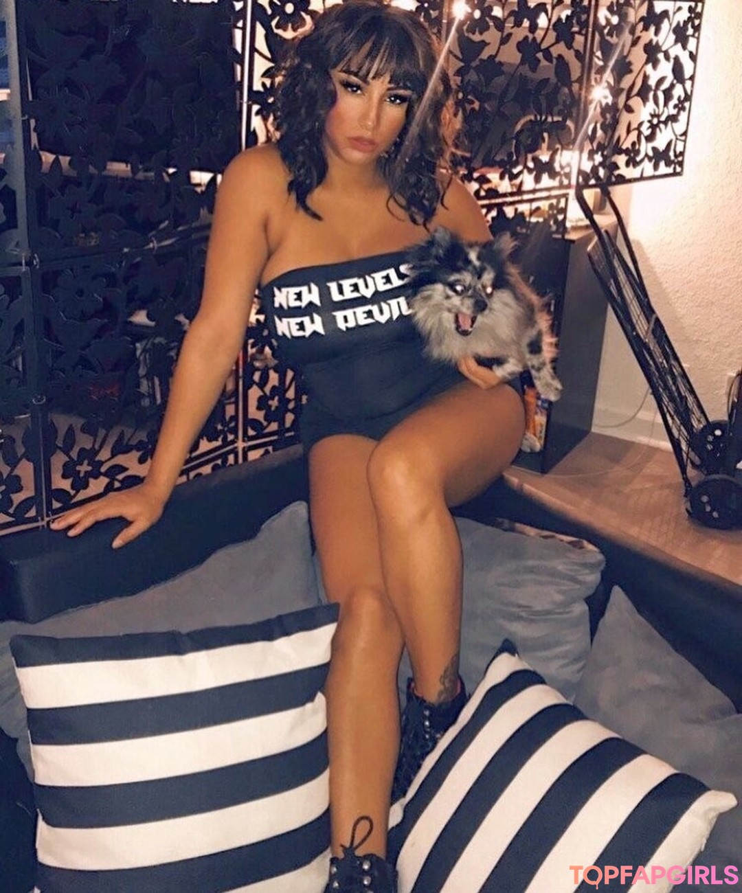 goth trans onlyfans free photo